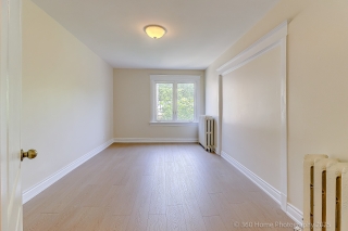 3Rd-2387 Queen St E, Toronto, ON M4E 1H5, Canada, ,  