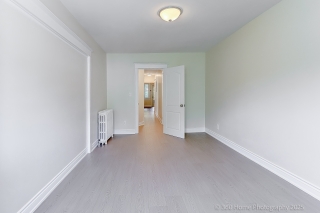 3Rd-2387 Queen St E, Toronto, ON M4E 1H5, Canada, ,  