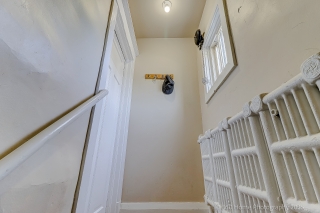 3Rd-2387 Queen St E, Toronto, ON M4E 1H5, Canada, ,  