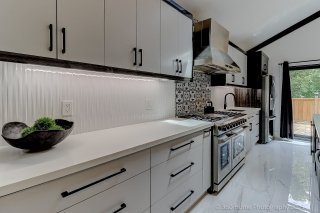 17 Chinook Dr, Nobleton, ON L0G 1N0, Canada, ,  