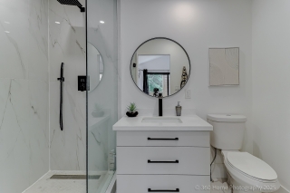 17 Chinook Dr, Nobleton, ON L0G 1N0, Canada, ,  