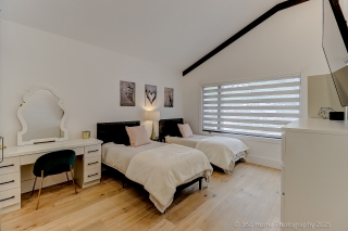 17 Chinook Dr, Nobleton, ON L0G 1N0, Canada, ,  