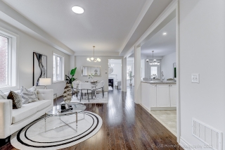 16 Beechborough Cres, East Gwillimbury, ON L9N 0L6, Canada, ,  