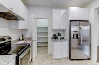 16 Beechborough Cres, East Gwillimbury, ON L9N 0L6, Canada, ,  