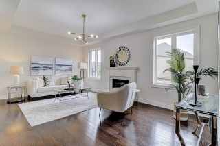 16 Beechborough Cres, East Gwillimbury, ON L9N 0L6, Canada, ,  