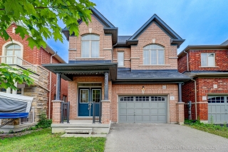16 Beechborough Cres, East Gwillimbury, ON L9N 0L6, Canada, ,  