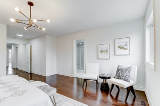 16 Beechborough Cres, East Gwillimbury, ON L9N 0L6, Canada, ,  