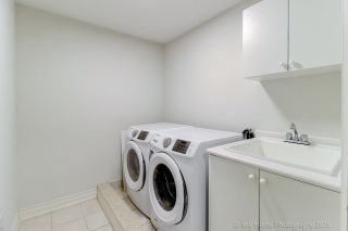 16 Beechborough Cres, East Gwillimbury, ON L9N 0L6, Canada, ,  