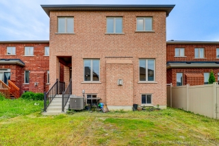16 Beechborough Cres, East Gwillimbury, ON L9N 0L6, Canada, ,  