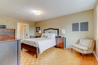 262 Savage Rd, Newmarket, ON L3X 1S1, Canada, ,  