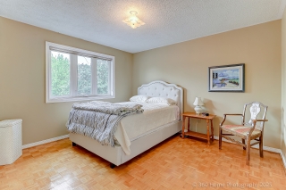 262 Savage Rd, Newmarket, ON L3X 1S1, Canada, ,  