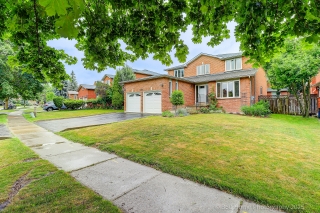 262 Savage Rd, Newmarket, ON L3X 1S1, Canada, ,  
