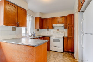 5543 Turney Dr, Mississauga, ON L5M 1A2, Canada, ,  