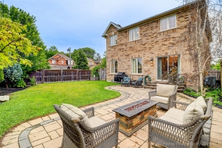 91 Florence Dr, Whitby, ON L1R 0K4, Canada, ,  