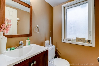 523 Rossland Rd E, Ajax, ON L1Z 0K8, Canada, ,  