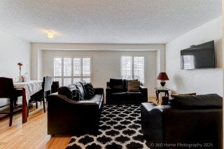 523 Rossland Rd E, Ajax, ON L1Z 0K8, Canada, ,  