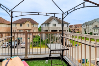 523 Rossland Rd E, Ajax, ON L1Z 0K8, Canada, ,  