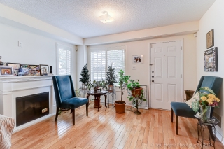 523 Rossland Rd E, Ajax, ON L1Z 0K8, Canada, ,  