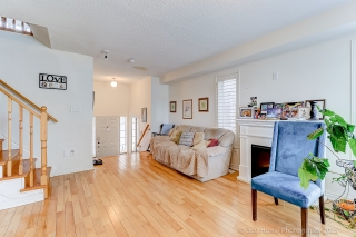 523 Rossland Rd E, Ajax, ON L1Z 0K8, Canada, ,  