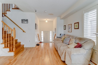 523 Rossland Rd E, Ajax, ON L1Z 0K8, Canada, ,  
