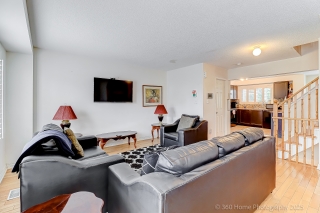 523 Rossland Rd E, Ajax, ON L1Z 0K8, Canada, ,  