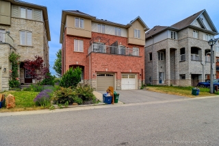 523 Rossland Rd E, Ajax, ON L1Z 0K8, Canada, ,  