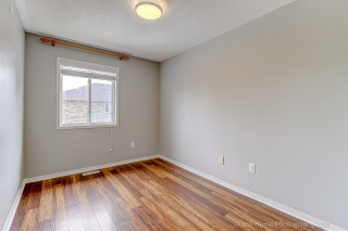 1319 Inuit Trail, Mississauga, ON L5N 7R4, Canada, ,  