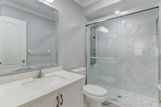 1319 Inuit Trail, Mississauga, ON L5N 7R4, Canada, ,  