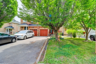 1319 Inuit Trail, Mississauga, ON L5N 7R4, Canada, ,  
