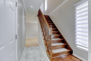 1319 Inuit Trail, Mississauga, ON L5N 7R4, Canada, ,  