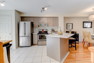 10 Adam Oates Heights, Toronto, ON M3L 0B3, Canada, ,  