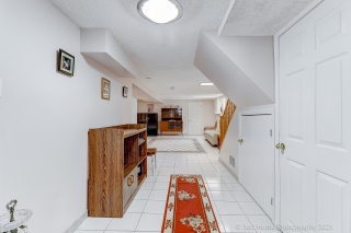 289 Thirtieth St, Etobicoke, ON M8W 3E4, Canada, ,  