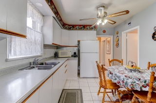 289 Thirtieth St, Etobicoke, ON M8W 3E4, Canada, ,  
