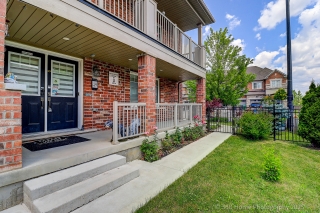 49 Golden Springs Dr, Brampton, ON L7A 0C7, Canada, ,  