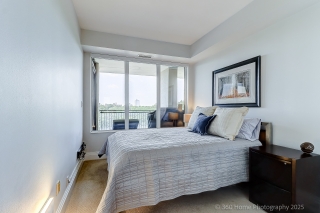 Unit 803-99 Avenue Rd, Toronto, ON M5R 2G5, Canada, ,  