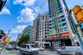Unit 803-99 Avenue Rd, Toronto, ON M5R 2G5, Canada, ,  