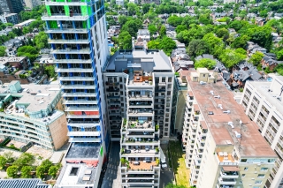 Unit 803-99 Avenue Rd, Toronto, ON M5R 2G5, Canada, ,  