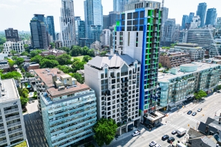 Unit 803-99 Avenue Rd, Toronto, ON M5R 2G5, Canada, ,  