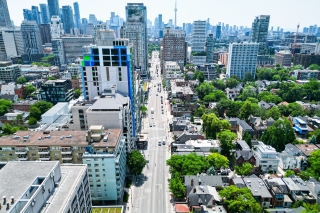 Unit 803-99 Avenue Rd, Toronto, ON M5R 2G5, Canada, ,  
