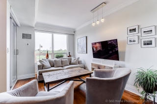 Unit 803-99 Avenue Rd, Toronto, ON M5R 2G5, Canada, ,  