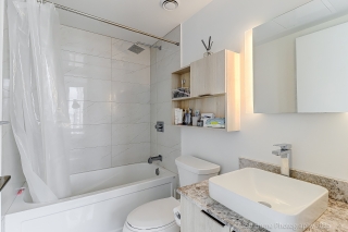 Unit 4202-501 Yonge St, Toronto, ON M4Y 0G8, Canada, ,  