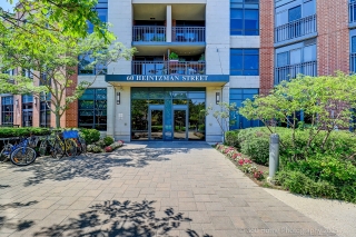 Unit 112-60 Heintzman St, Toronto, ON M6P 5A1, Canada, ,  