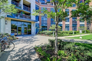 Unit 112-60 Heintzman St, Toronto, ON M6P 5A1, Canada, ,  