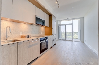 Unit 1010-6 Greenbriar Rd, North York, ON M2K 1H5, Canada, ,  