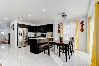 105 Warnford Cir, Ajax, ON L1T 0J3, Canada, ,  