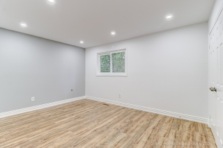 646 York Hill Blvd, Vaughan, ON L4J 5L8, Canada, ,  