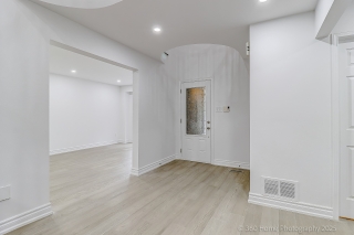 646 York Hill Blvd, Vaughan, ON L4J 5L8, Canada, ,  