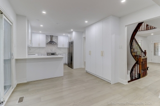 646 York Hill Blvd, Vaughan, ON L4J 5L8, Canada, ,  
