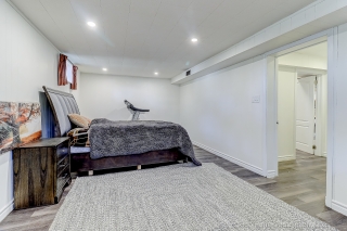 568 Weir Ave, Oakville, ON L6L 4X4, Canada, ,  