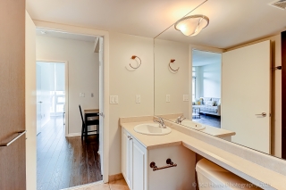 Unit 825-231 Fort York Blvd, Toronto, ON M5V 1B2, Canada, ,  